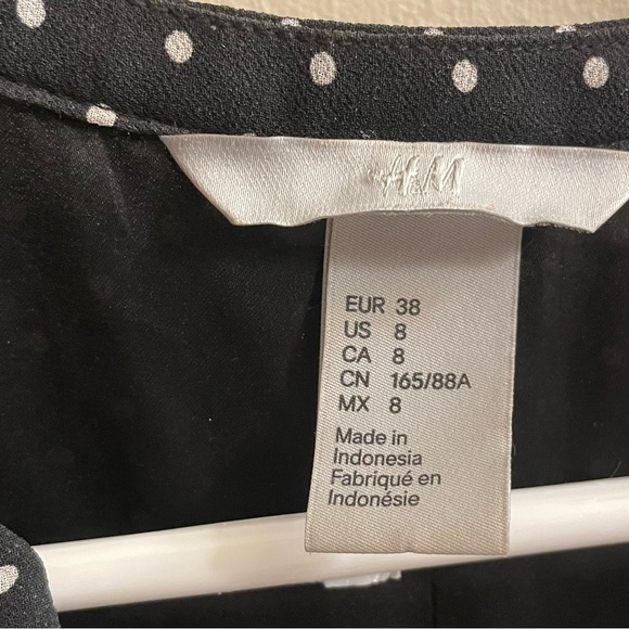 Dress by H&M - Picture 2 of 3